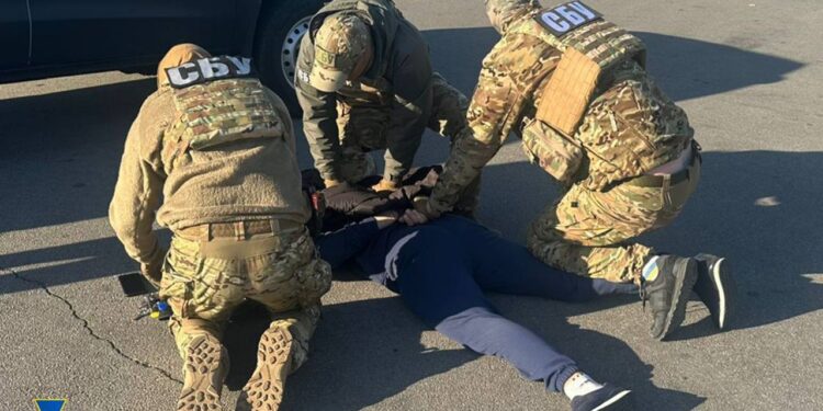 Посвідчення для обману ТЦК за 15 тисяч на Полтавщині