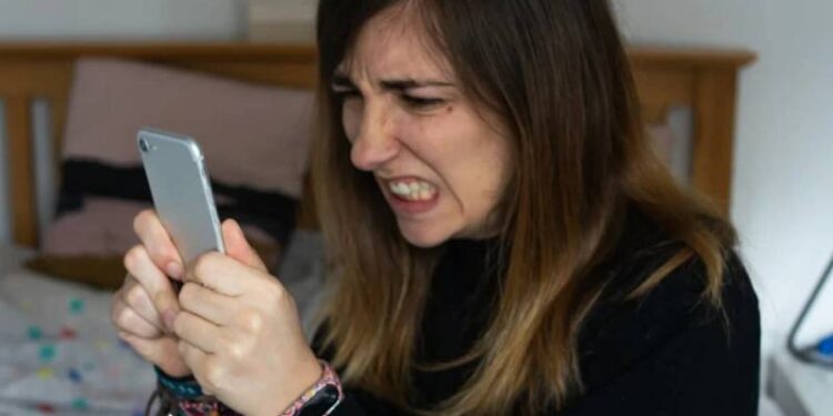 Псевдобанкіри виманили у жительки Полонного понад 81 тисячу гривень —Хмельнитчина