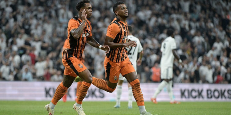 «Шахтар» розпочав протистояння із «Бешикташем» у Лізі Європи з перемоги у Стамбулі