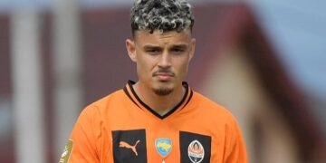 «Шахтер» избавился от легионера Става Лемкина, продав его в клуб из Нидерландов