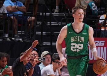 Шульга та Скапінцев допомогли своїм командам виграти матчі Літньої ліги НБА – Федерація баскетболу України