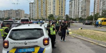 Смертельна стрілянина в Києві: чоловіка вбили у власному авто