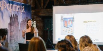 Тиждень натхнення, досліджень і креативу в Умані: триває воркшоп з мобільного ТІЦ — Новини Черкащіни