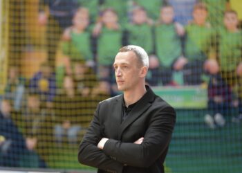 Тренерські курси: лекція Дениса Спиридонова – Федерація баскетболу України