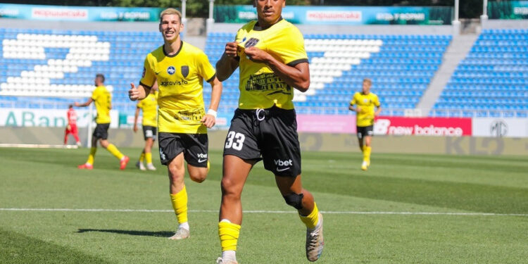 У чотирьох клубах УПЛ в минулому сезоні змінився рекордсмен серед легіонерів-бомбардирів