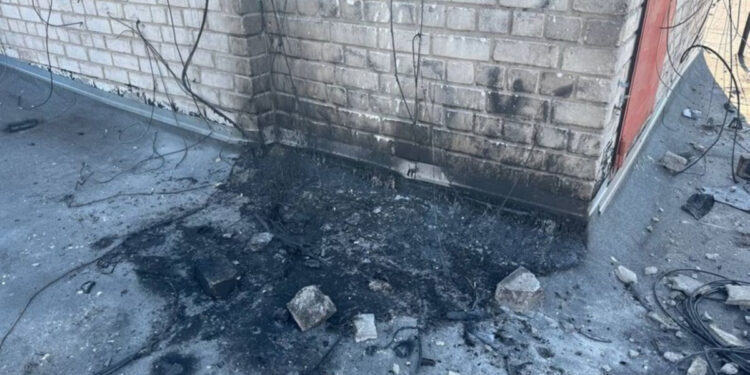 У Запоріжжі під час масованої ворожої атаки шахедів загорівся дах багатоповерхівки – найдовша повітряна тривога 17 годин | Новости Запорожья