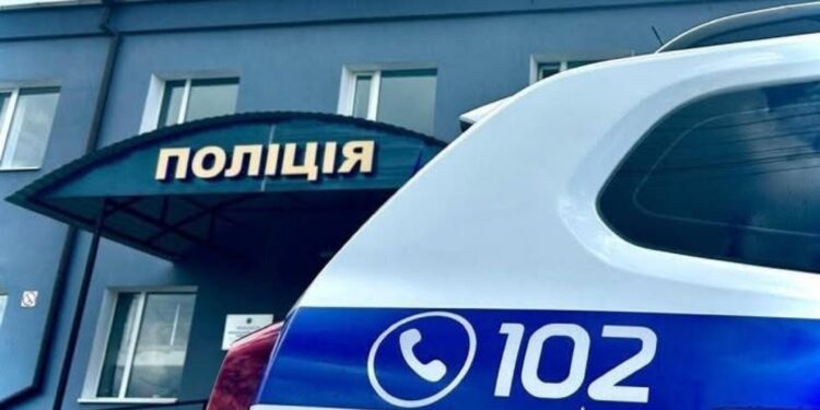 В сільському гаражі поліція вилучила гранату з підривачем: господарю загрожує в’язниця | Журнал Житомира