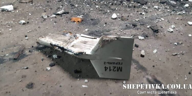 Загиблий чоловік, травмована жінка та збитий БпЛА на Шепетівщині: оновлення щодо сьогоднішньої атаки —Хмельнитчина