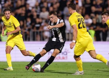 «Александрия» вылетела из Лиги конференций после разгромного поражения от сербского «Партизана»