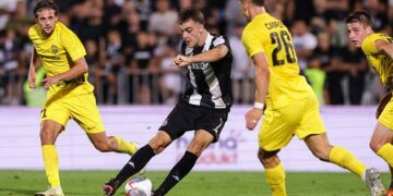 «Александрия» вылетела из Лиги конференций после разгромного поражения от сербского «Партизана»