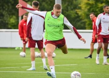 Борьба за Довбика только начинается. Клубы Испании и Турции хотят подписать украинца