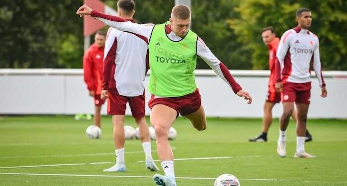 Борьба за Довбика только начинается. Клубы Испании и Турции хотят подписать украинца