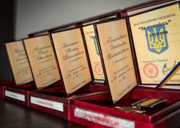 Чотирьох захисників із Монастирищини посмертно відзначили державними нагородами