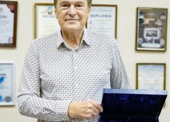 Директор черкаського ЦДЮТ отримав відзнаку “За звитяги в ім’я Черкас”