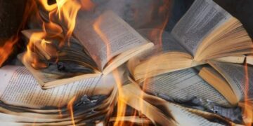 Директорка школи на Херсонщині при окупантах спалювала українські підручники :: Інтент :: Суспільно-політичне видання:: Регіональна мережа якісної журналістики