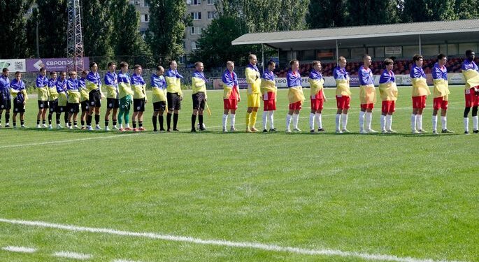 Друга ліга. Нічиї у Горішніх Плавнях та Києві