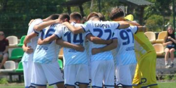 Друга ліга. Пенуел – Чайка 0:1. Гості перемагають у меншості