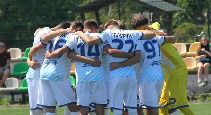 Друга ліга. Пенуел – Чайка 0:1. Гості перемагають у меншості