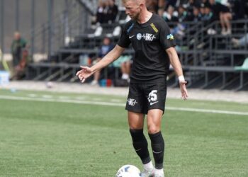 Друга ліга. Самбір-Нива-2 вперше у сезоні втрачає очки, четверта поспіль перемога Колоса-2