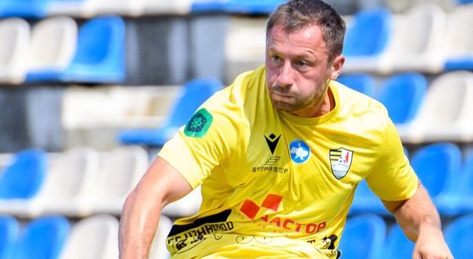 Друга ліга. Ужгород перемагає в дербі, дебютна поразка Ребела