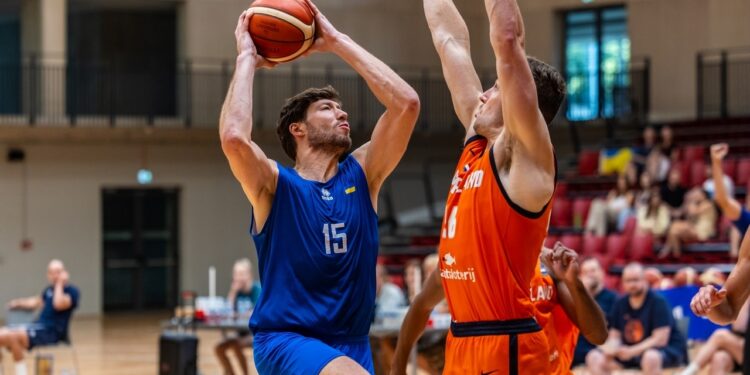 Індивідуальні рекорди в збірній України: Кравцов кращий за трьома показниками, Ковляр може потрапити до топ-10 асистентів – Федерація баскетболу України