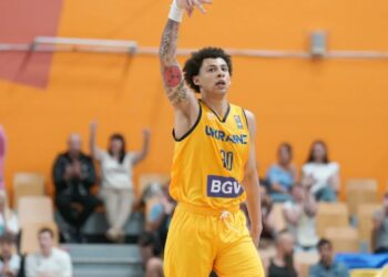 Іссуф Санон увійшов в топ-10 в історії збірної за реалізованими триочковими – Федерація баскетболу України