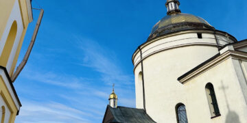 Молитва за Україну: вірян запрошують на молодіжну прощу до Ясної Гори у Гошеві