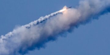 На Черкащині сили ППО збили ракету та 15 дронів