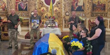 На щиті з трьох фронтових областей повернулися захисники