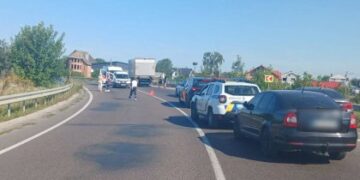 На виїзді зі Львова через смертельну ДТП перекрили міст: як об’їхати