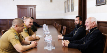 Нацгвардійці Прикарпаття зустрілися з Митрополитом Володимиром Війтишином (ФОТО)