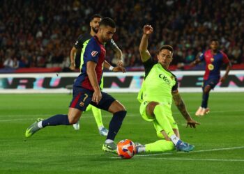 Не без скандалов. «Барселона» добыла победу на старте нового сезона Ла Лиги в матче с «Мальоркой»