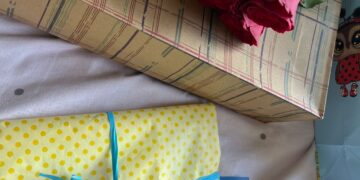 Новонароджені українці у Рівненському районі отримали свої перші вишиванки (ФОТОФАКТ)