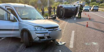 Постраждав один з водіїв: на Прикарпатті зіткнулися дві автівки (ФОТО)