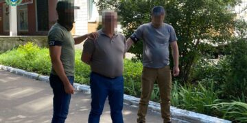 Сільському голові та підприємцю, які організували фіктивний ремонт в амбулаторії, обрали запобіжні заходи | Журнал Житомира