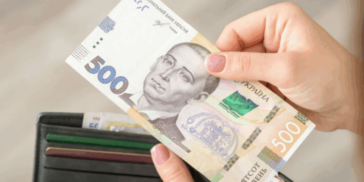 Скільки потрібно заробляти, щоб вистачило на життя в Україні – Экономика