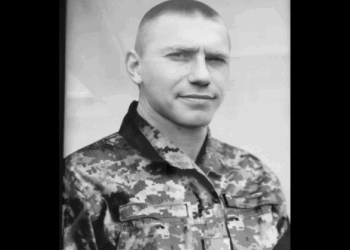 У Черкасах в останню путь провели військовослужбовця