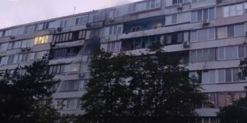 У Києві горіла квартира у дев’ятиповерхівці: є загиблі