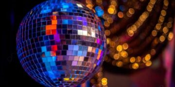 У Києві в День жалоби влаштували гучну вечірку у гей-клубі