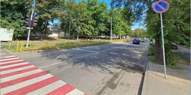 У Запоріжжі заборонили паркуватися на двох ділянках в центрі міста – що змінилося для водіїв | Новости Запорожья