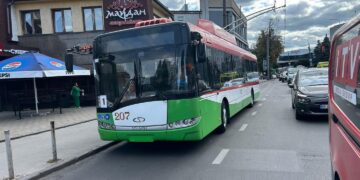 Вулицями Рівного курсує тролейбус з польського Любліна (ФОТОФАКТ)