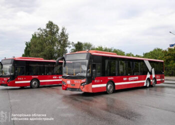 Запорізька міськрада передала 24 автобуси з Італії, Франції та Швеції на баланс КП Запоріжелектротранс – перші вийдуть на маршрути в серединісерпні  | Новости Запорожья