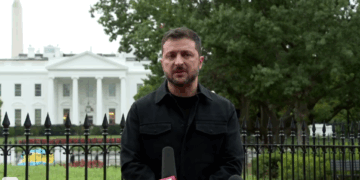 Зеленський у Вашингтоні обговорив обмін полоненими та тристоронні переговори