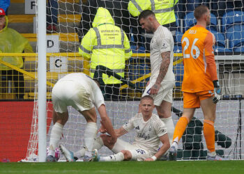 Антигерой. Александр Зинченко отметился автоголом в матче «Бернли» – «Ноттингем Форест»