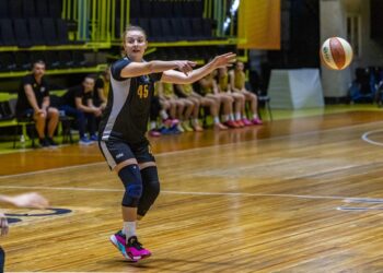 Будівельник підписав Владиславу Волошину – Федерація баскетболу України