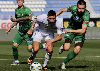 «Динамо» здобуло вольову перемогу над «Поліссям» і змінило «Колос» на чолі таблиці