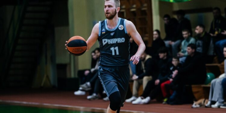 Дніпро зазнав першої поразки в контрольних матчах – Федерація баскетболу України