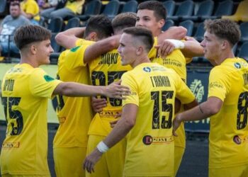 Друга ліга. Не залишилося команд, які не програвали у цьому сезоні