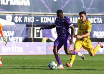 Футболісти ЛНЗ перемогли «Рух» в третій особистій зустрічі в Чемпіонаті УПЛ поспіль