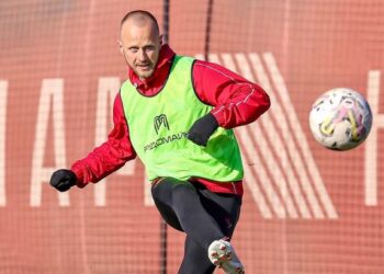 Хомченовський підписав контракт з клубом Другої ліги